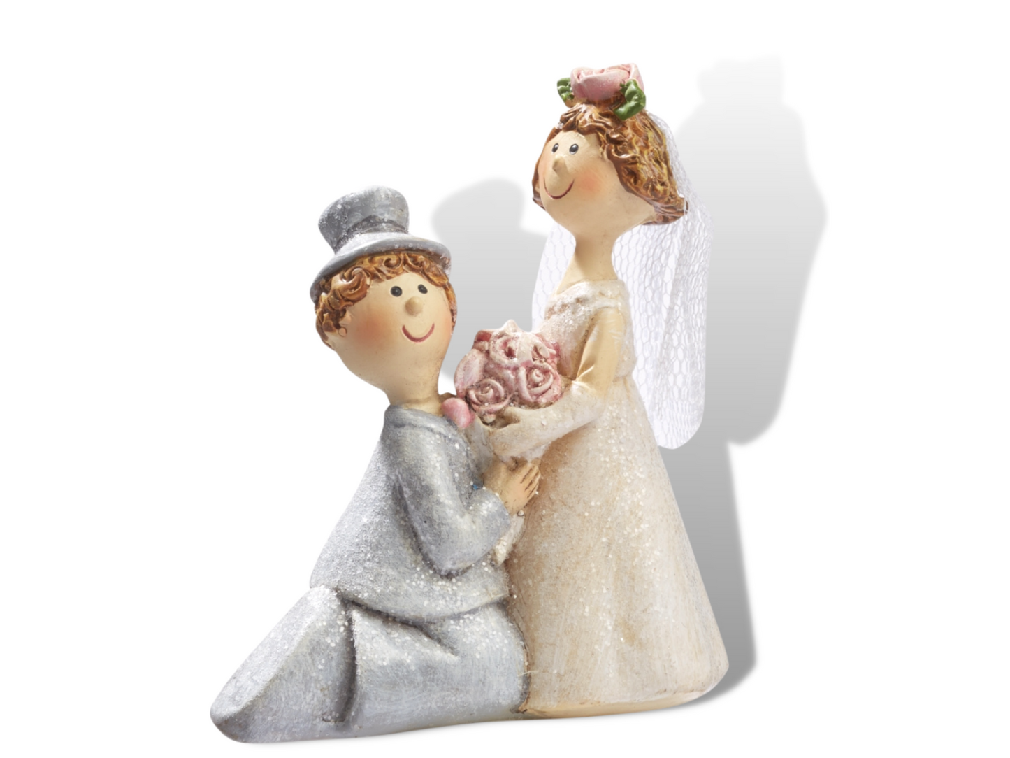 Deko Figur zur Hochzeit | Hochzeitsfigur Bräutigam kniet vor seiner Braut | Tortenfigur Brautpaar in grau beige mit Glitzer