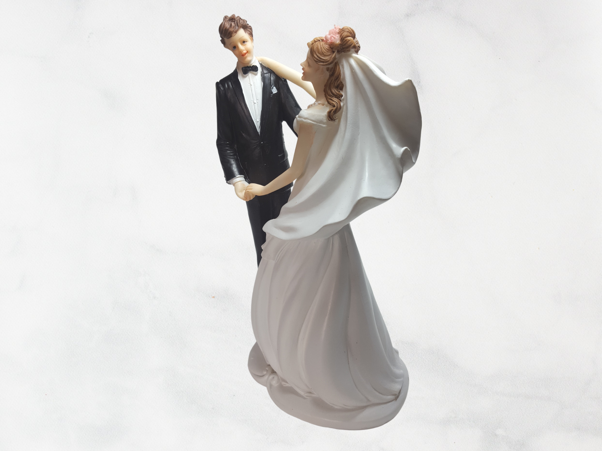 Deko Figur zur Hochzeit tanzen