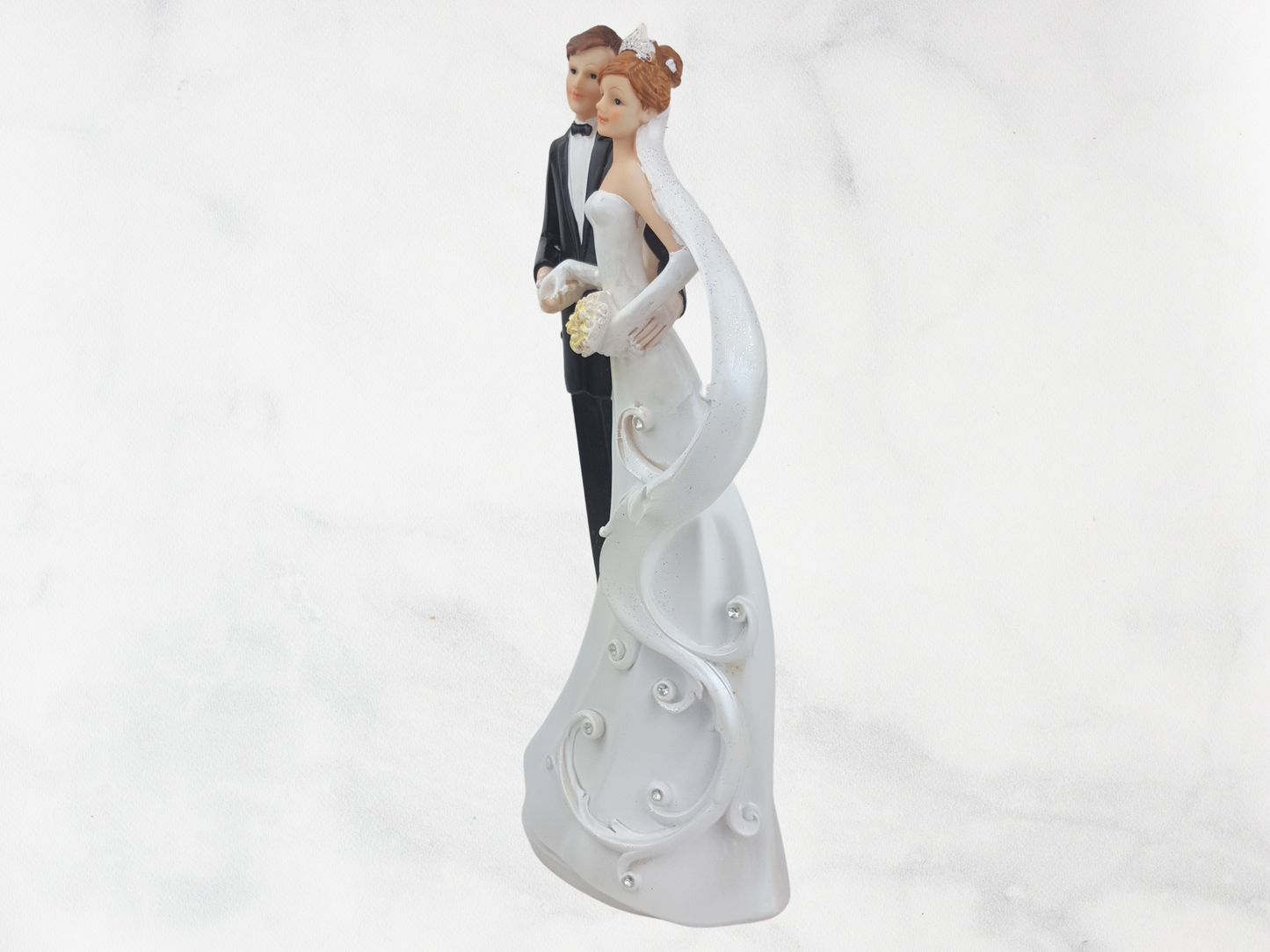 Deko Figur zur Hochzeit elegant