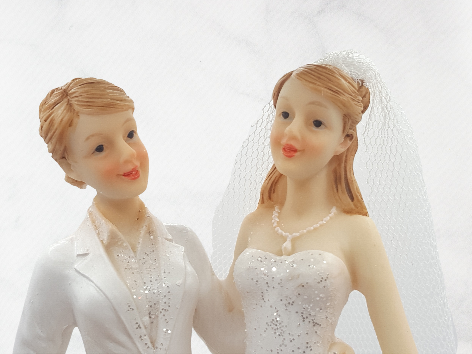 Deko Figur zur Hochzeit Frauen