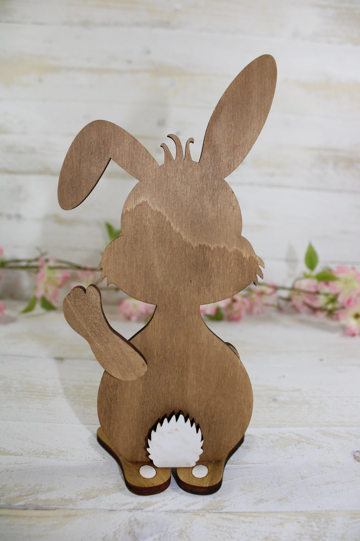 Osterhase 20cm aus Holz in mittelbraun